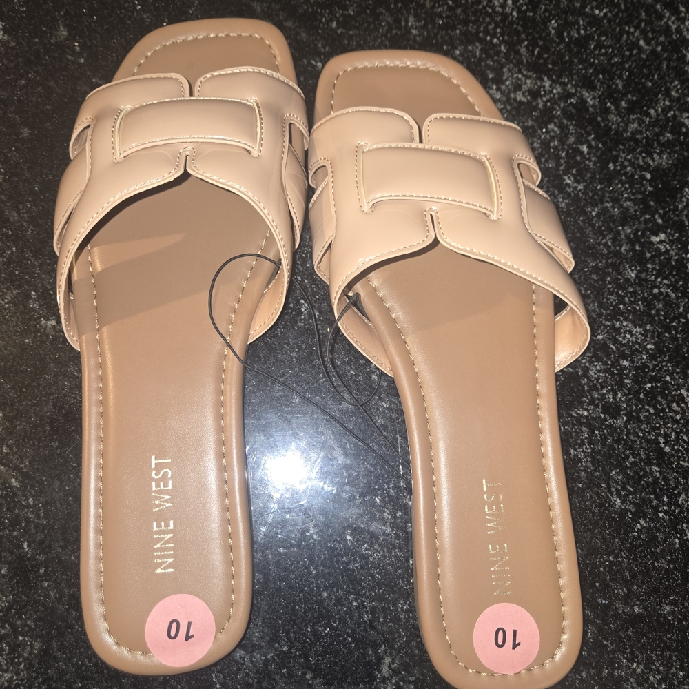 Nine West Beige Patent Slide Sandals - Picture 2 of 3